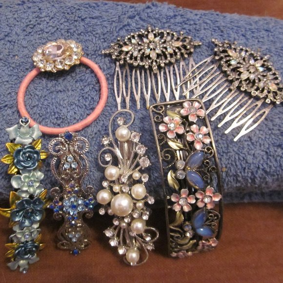 Set of 7 Crystal Hair Barrettes Combs Elastic - Picture 1 of 5